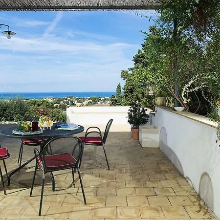Casa * Valderice